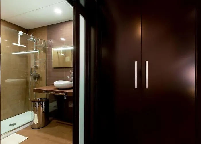 Fr26 Luxurious Apartment, 2 Minutes From Cathedral