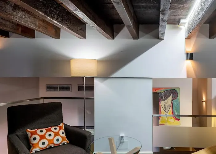 Fr26 Luxurious Apartment, 2 Minutes From Cathedral *